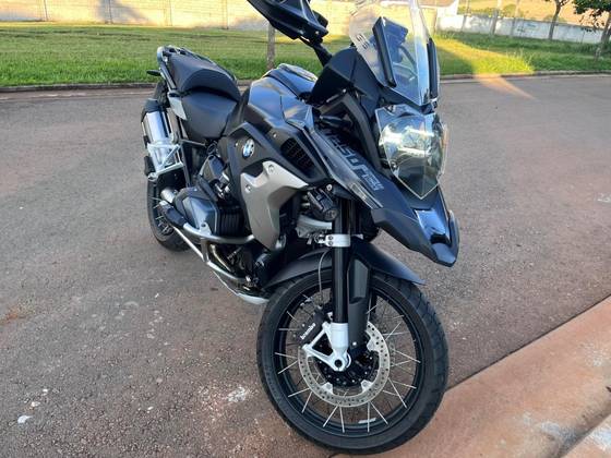 BMW R 1250 GS PREMIUM TRIPLE BLACK 